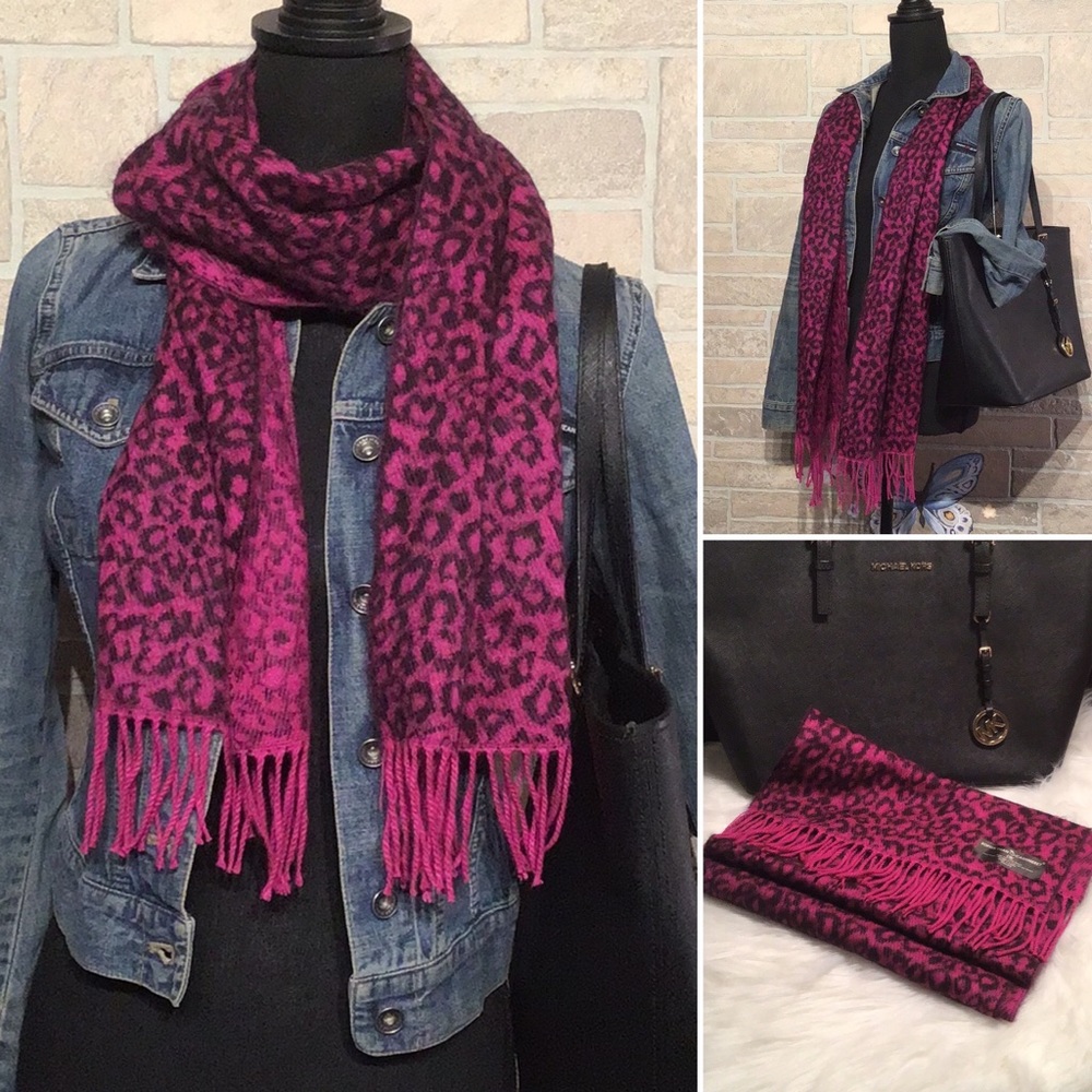 D&Y - soft, stylish scarf animal print hot pink